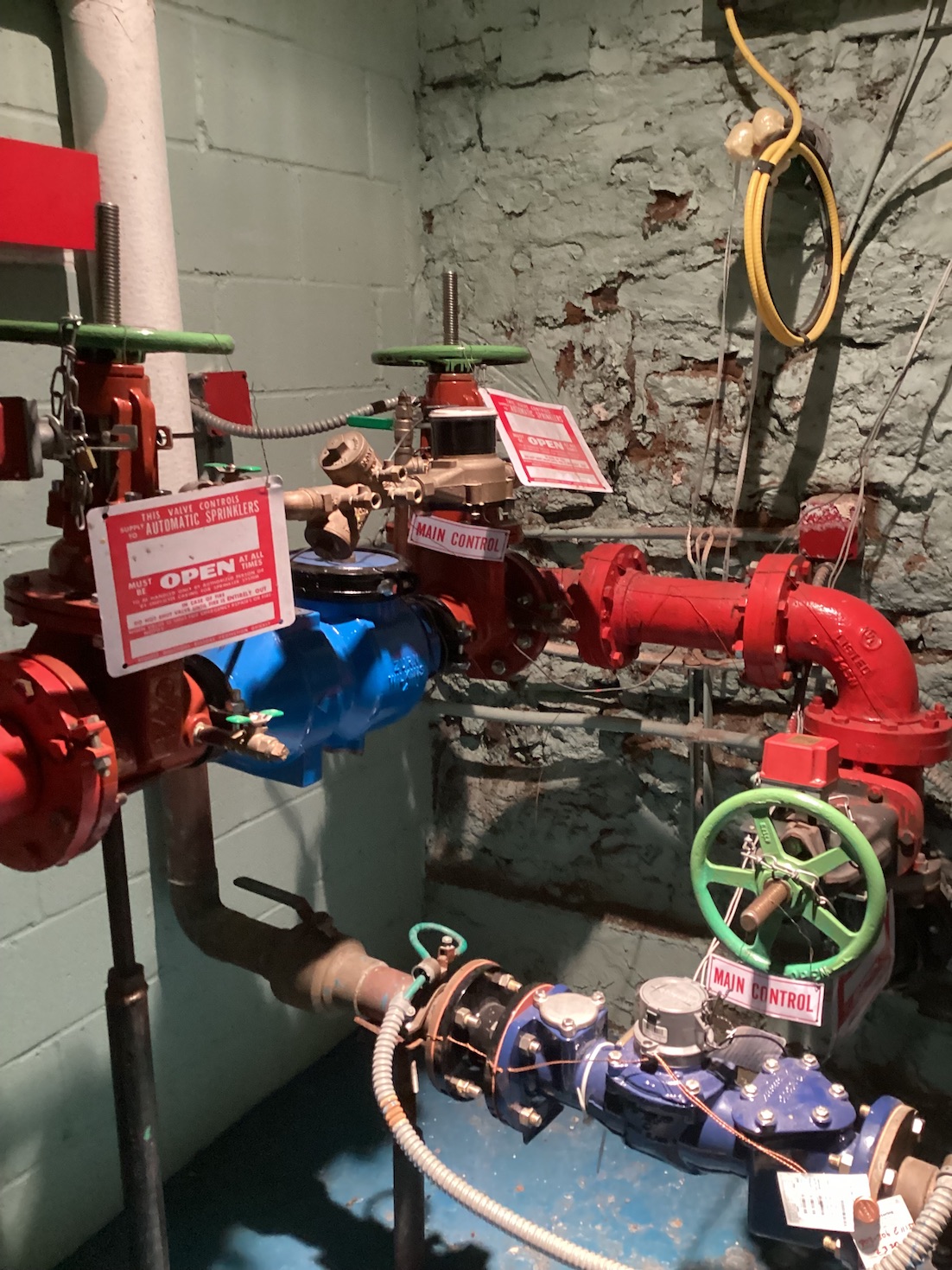 Read more about the article Fire Sprinkler Backflow Preventer Service NYC