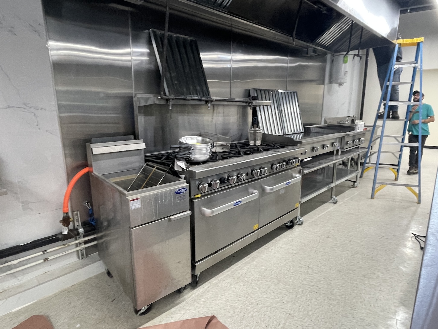 Commercial Kitchen Design & Build Services in NYC?Master Fire Prevention Restaurant Suppression & Ventilation Buildout & Installation 266