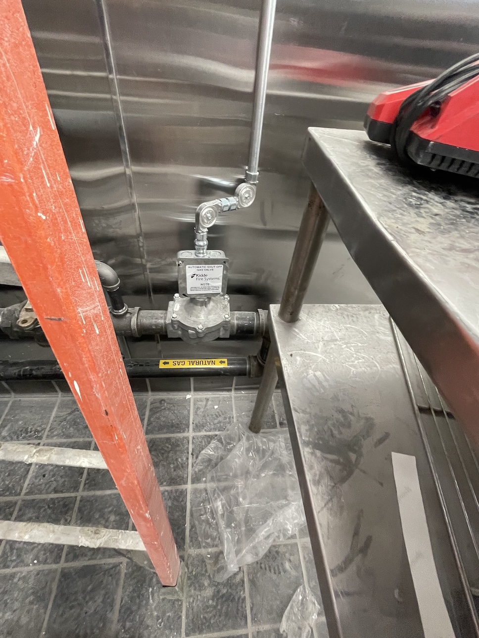 NYC Restaurant Kitchen Extinguisher Suppression Duct Design
